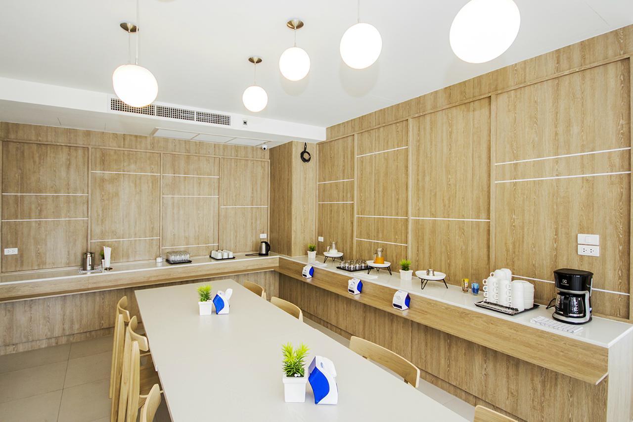 Karin Hotel & Service Apartment - Sha Extra Plus Si Racha Exterior foto