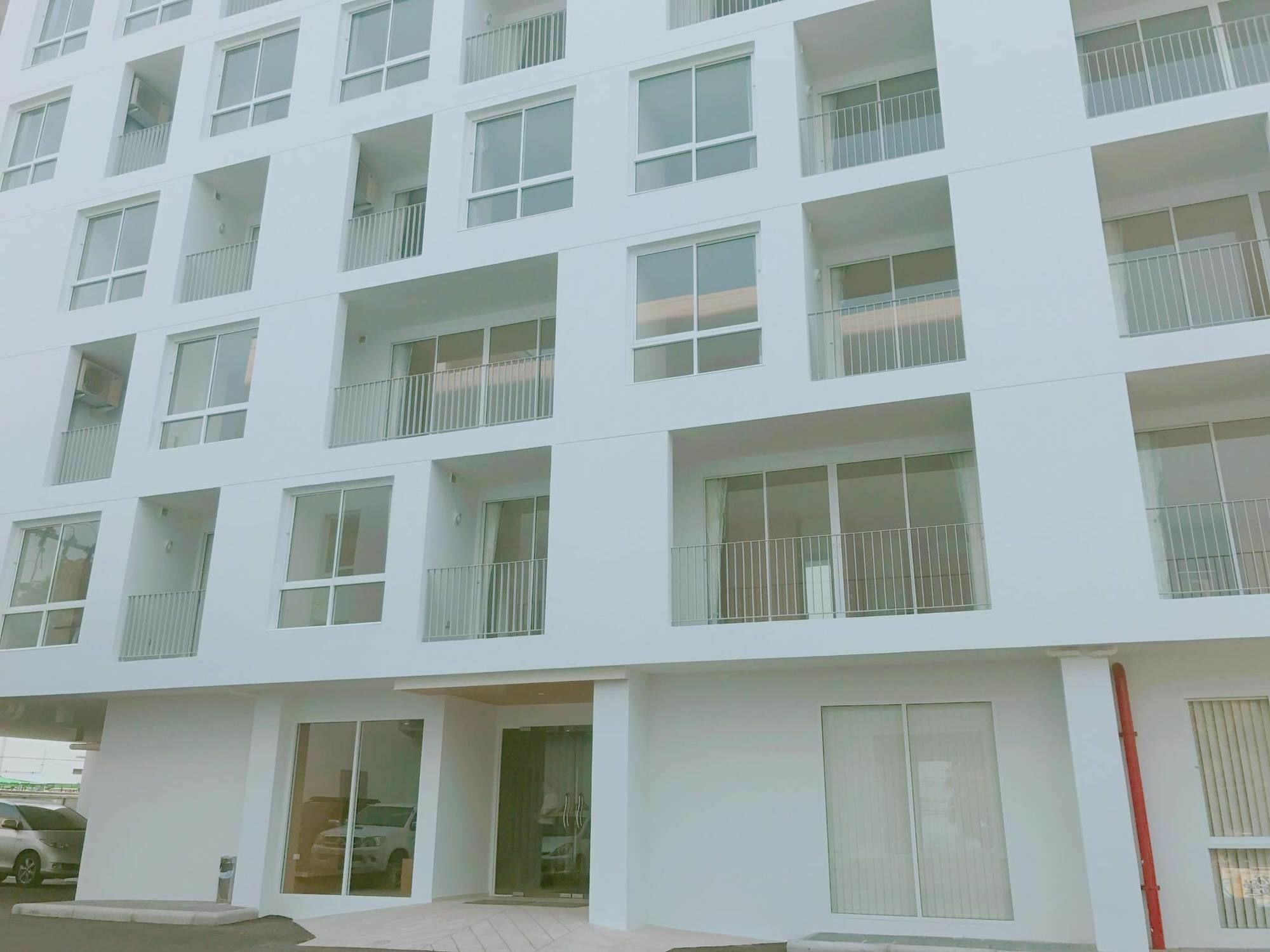 Karin Hotel & Service Apartment - Sha Extra Plus Si Racha Exterior foto