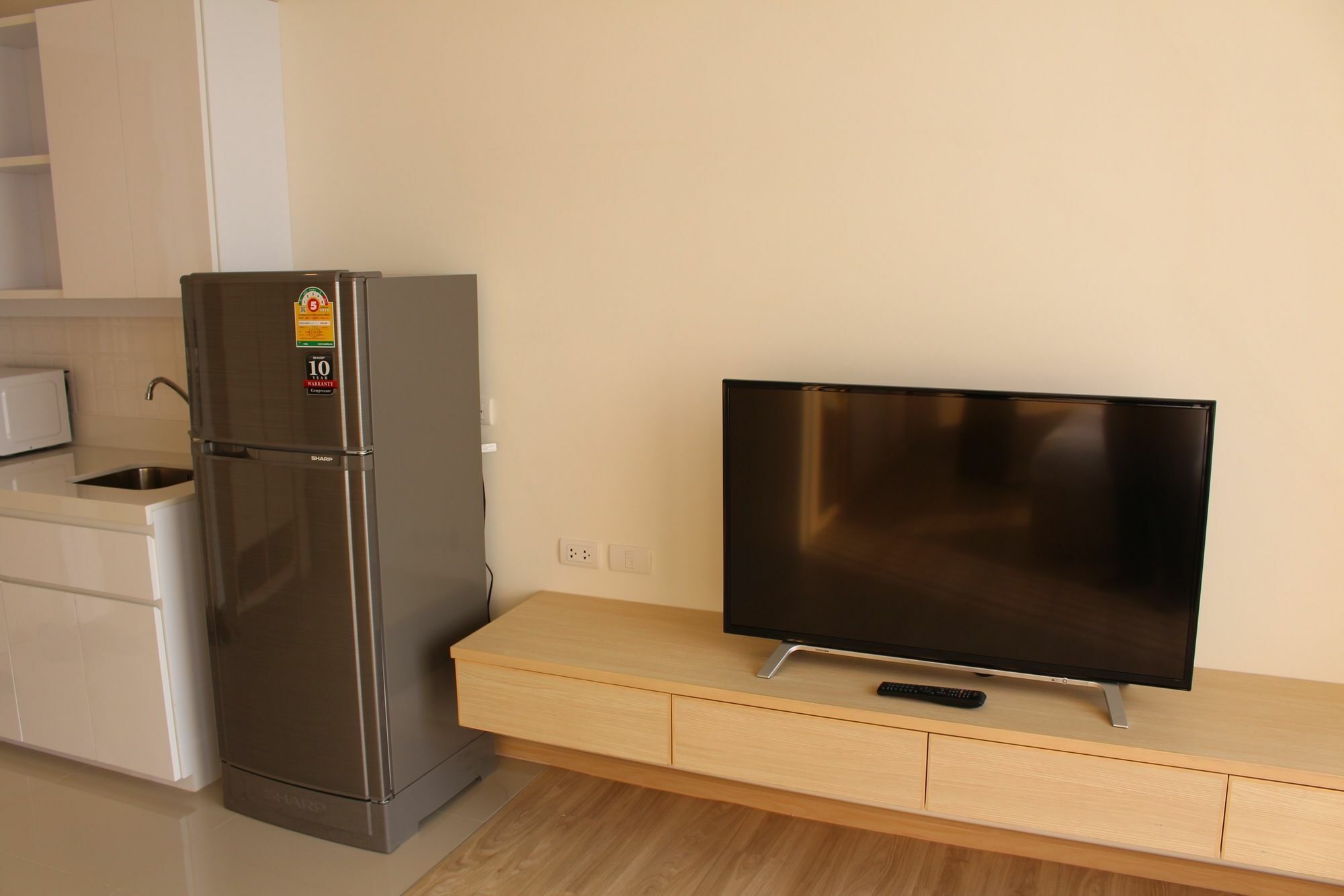 Karin Hotel & Service Apartment - Sha Extra Plus Si Racha Exterior foto